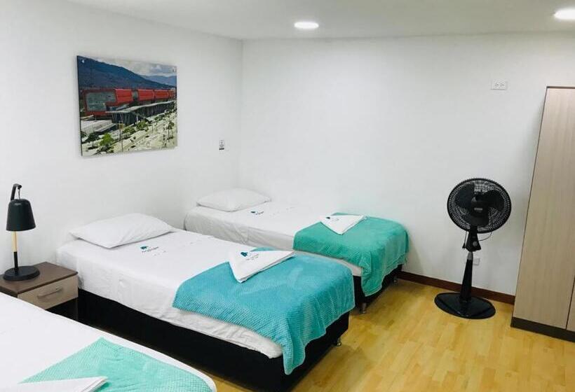 Quarto Triplo Deluxe, Poblado Park Guest House