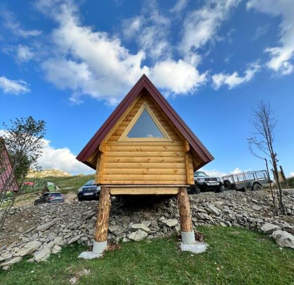 بانگلوی استاندارد, Rural Household Minić Kapetanovo Jezero