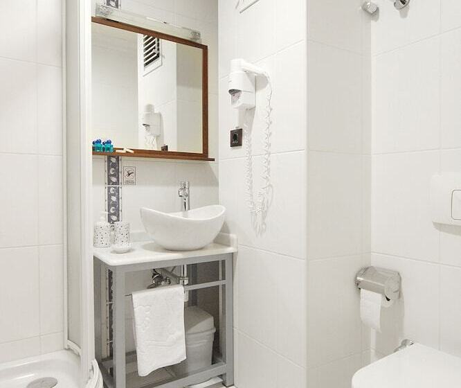 سوییت لوکس, Ada Hotel Istanbul