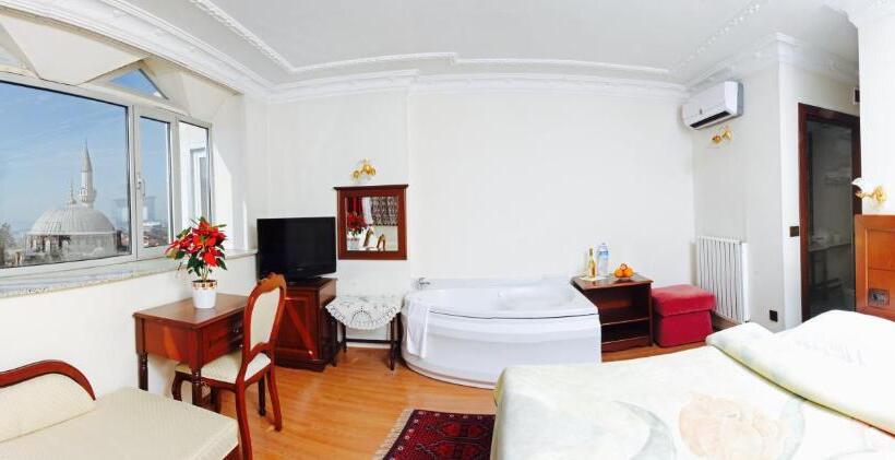 اتاق لوکس با چشمانداز دریا, Ada Hotel Istanbul