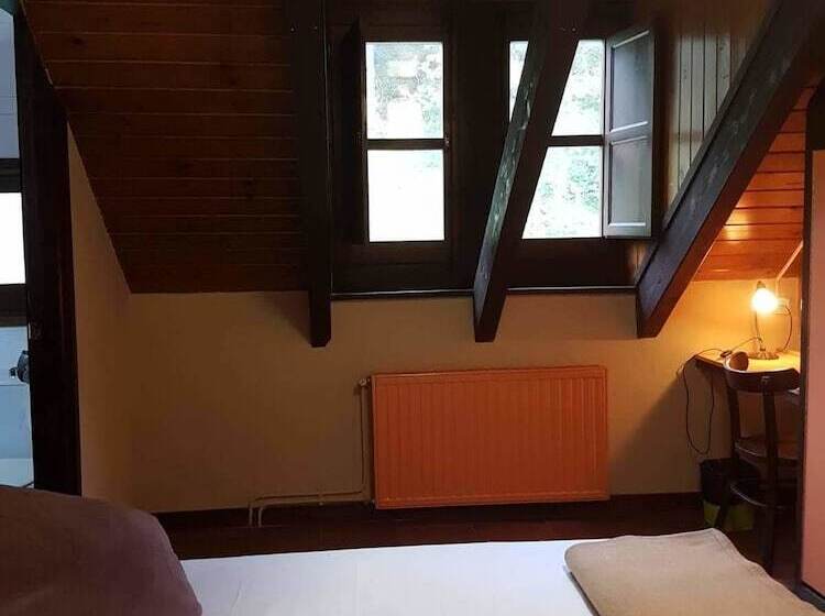 标准间, Alberg Les Daines