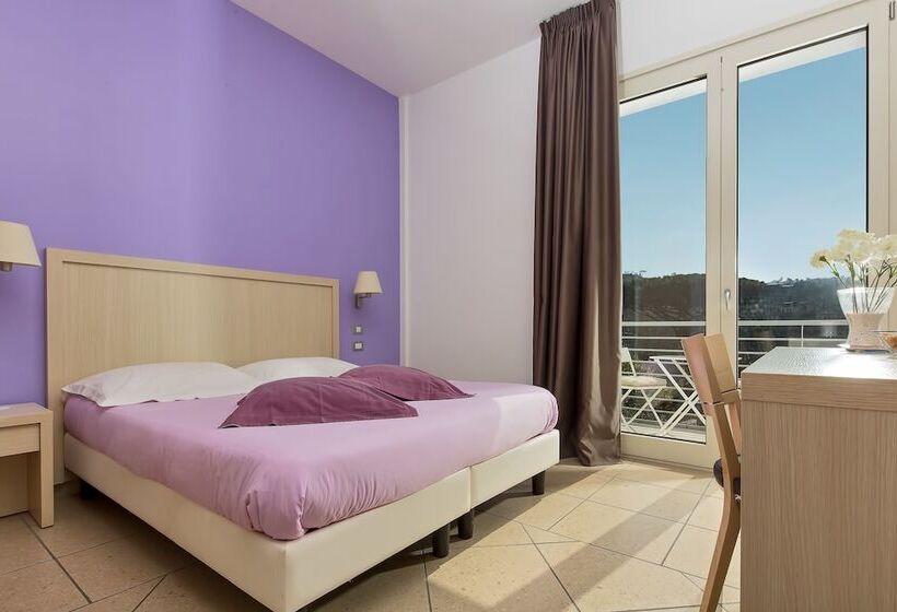 חדר סטנדרט, De Maria House