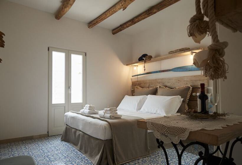 スーペリアールーム, Dei Serafini