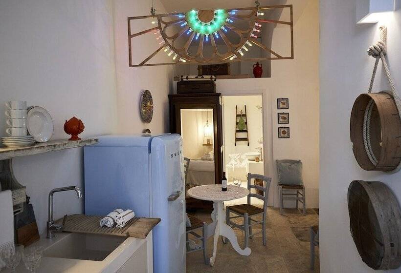 スタンダードルーム, Dei Serafini