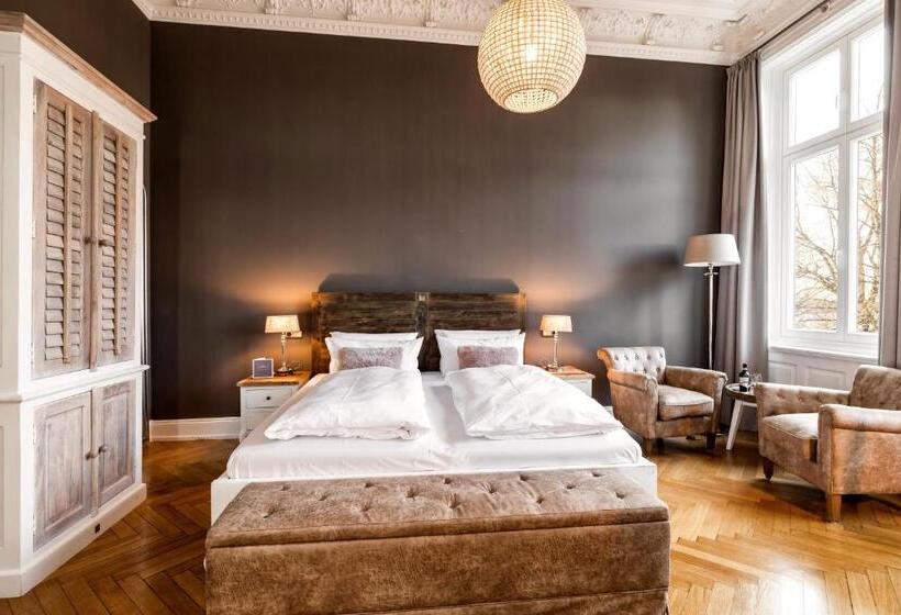 豪华湖景房, Alsterblick