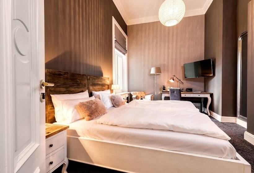 高级大房间, Alsterblick