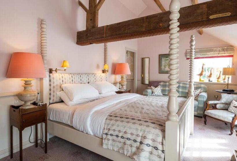 带大床的高级房间, Cavendish