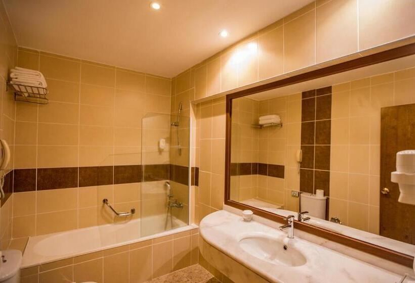 غرفة ديلوكس, Dedeman Palandoken Resort