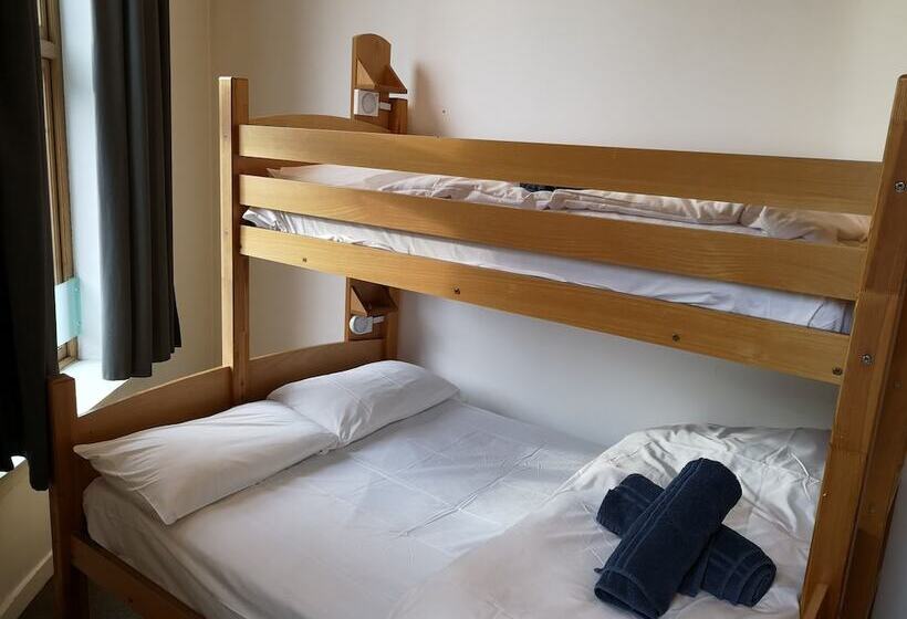 اتاق استاندارد سه نفره, Edinburgh Central Accommodation