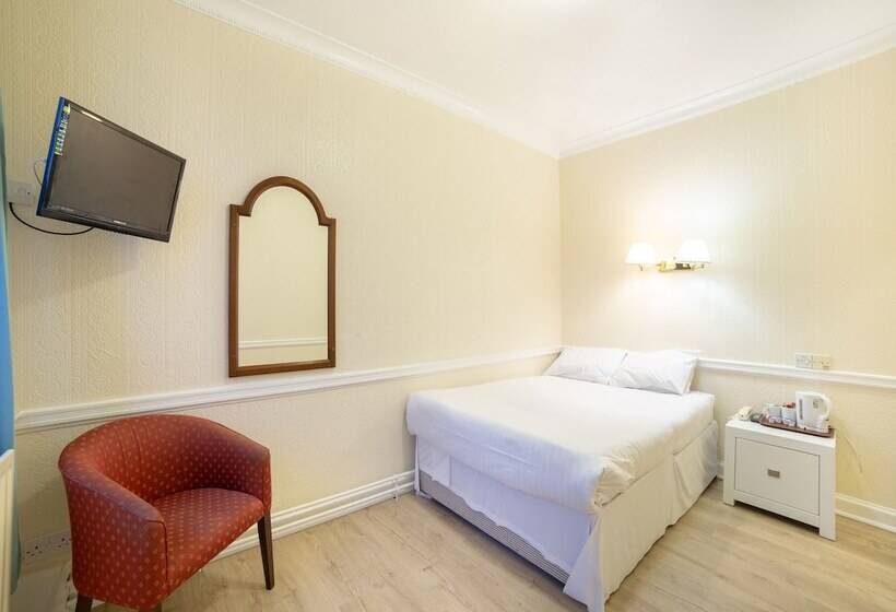 Номер Стандарт, George Hotel, Burslem, Stoke On Trent