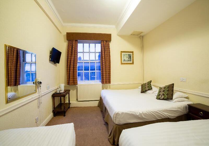 غرفة قياسية رباعية, George Hotel, Burslem, Stoke On Trent