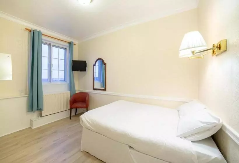 スタンダードルーム, George Hotel, Burslem, Stoke On Trent