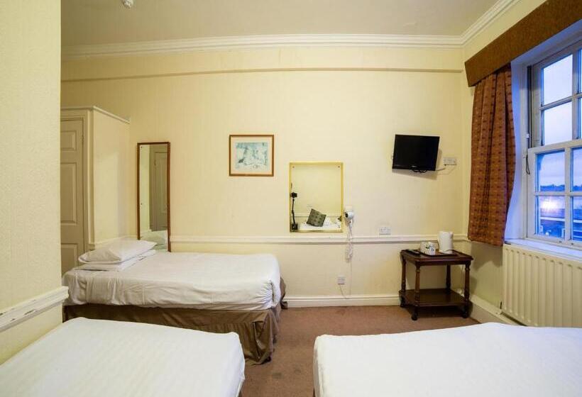 غرفة قياسية ثلاثية, George Hotel, Burslem, Stoke On Trent