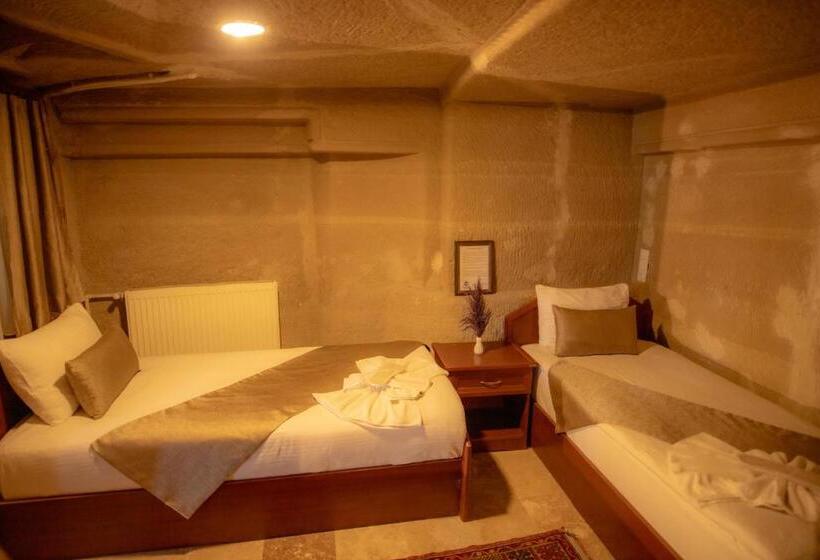 غرفة ديلوكس رباعية, Guven Cave