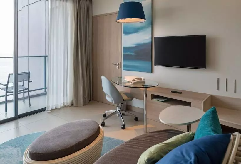 اتاق کلاب, Holiday Inn Pattaya, An Ihg