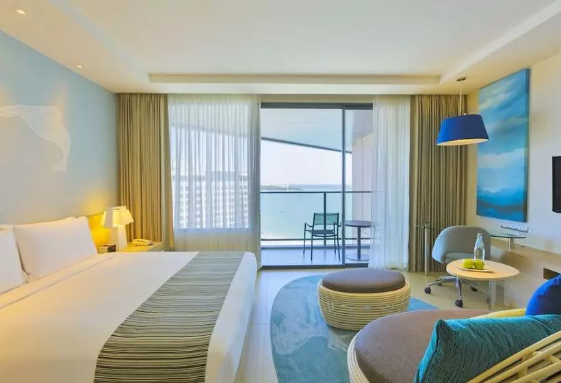 اتاق پرمیوم, Holiday Inn Pattaya, An Ihg