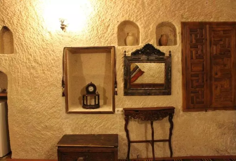Deluxe-perhehuone, Kismet Cave House