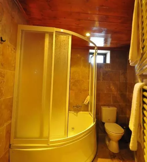 Deluxe-huone, Kismet Cave House