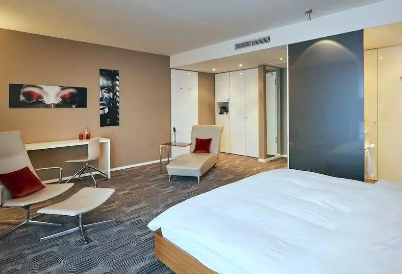 سوییت, Légère Hotel Luxembourg