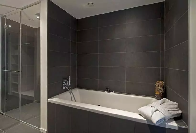 سوییت, Légère Hotel Luxembourg