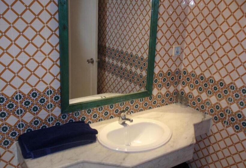 חדר סטנדרט, Mezri