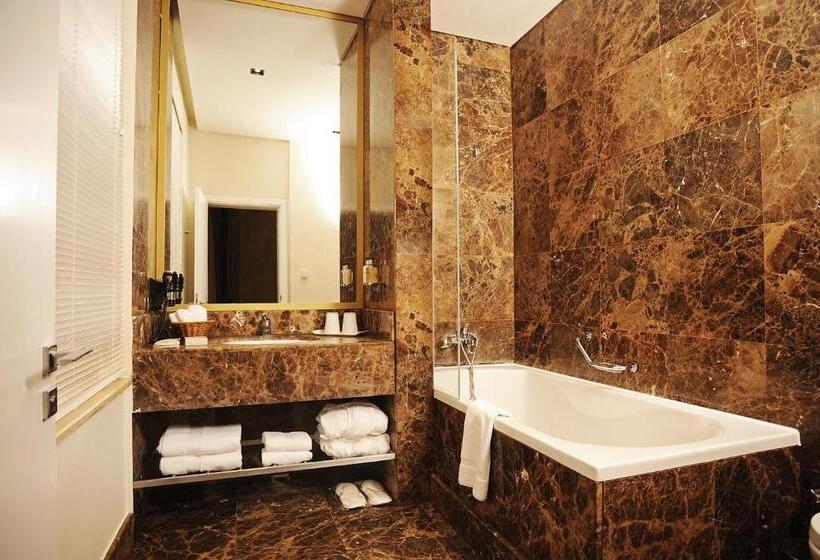 デラックススイート, Misafir Suites 8 Istanbul