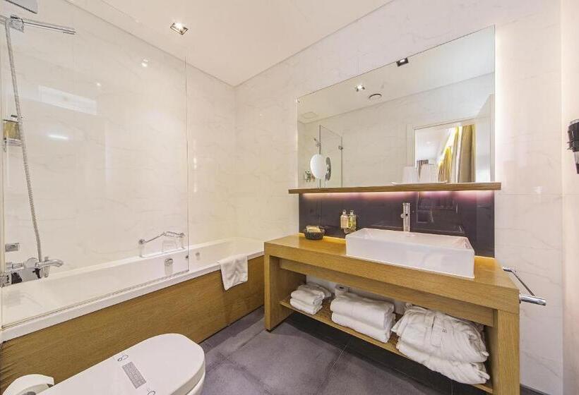 デラックススイート, Misafir Suites 8 Istanbul