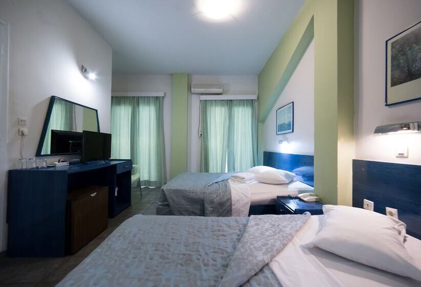 Номер Стандарт Трехместный, Nafsika Hotel Athens Centre