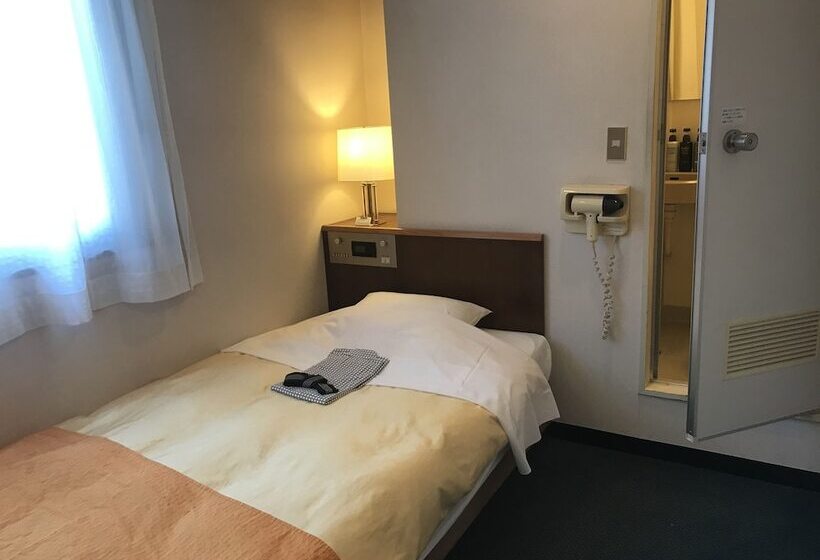 חדר סטנדרט יחיד, New Ueno