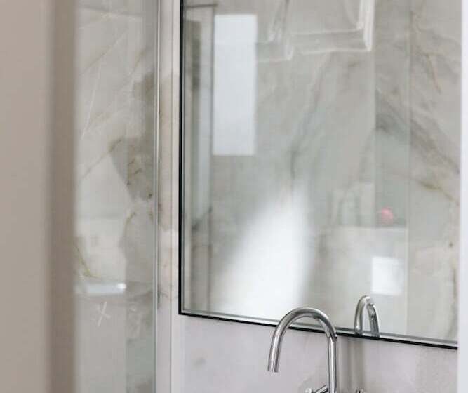 コンフォートルーム, San Carlu Citadelle Ajaccio