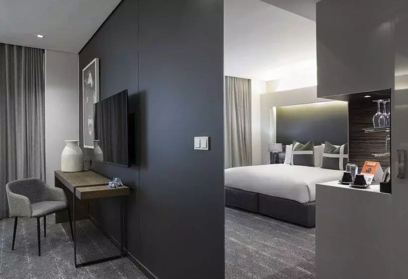 スタンダードルーム, The Capital 15 On Orange Hotel & Spa