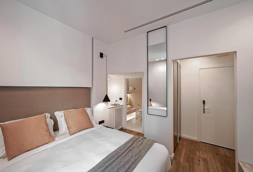 Номер Стандарт, The Marblous Athens