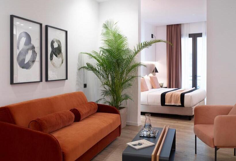 Family Suite, The Marblous Athens