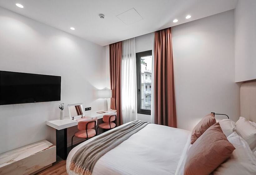 Номер Стандарт, The Marblous Athens