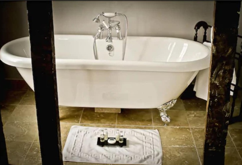 סוויטה, The Saracens Head