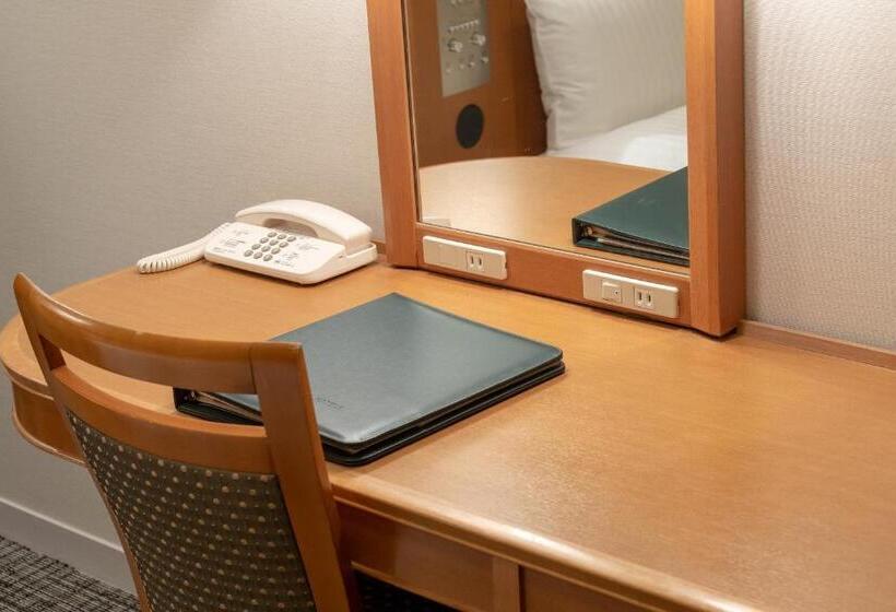 غرفة أساسية سرير مزدوج, Toshi Center