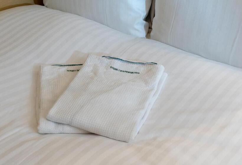 غرفة أساسية سرير مزدوج, Toshi Center