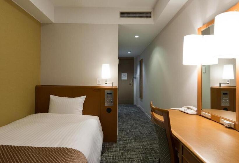 غرفة قياسية فردية, Toshi Center