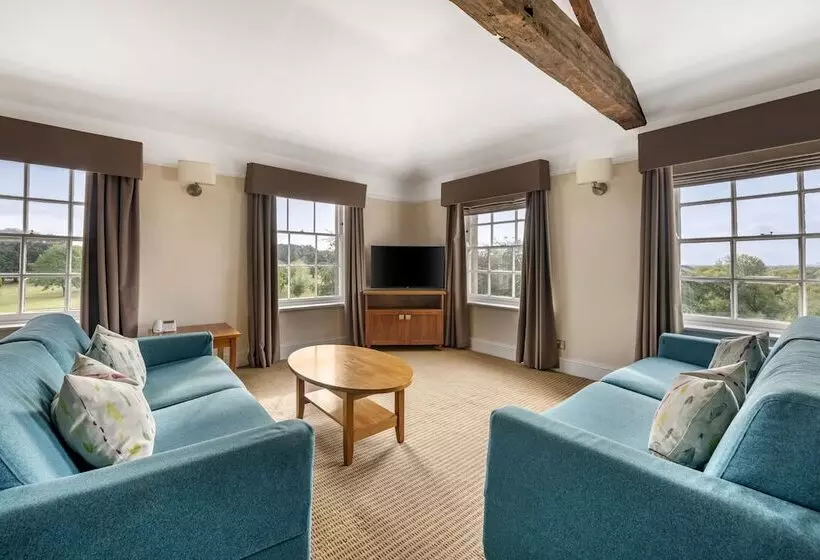 ２ベッドルームアパートメント, Wychnor Park Country Club