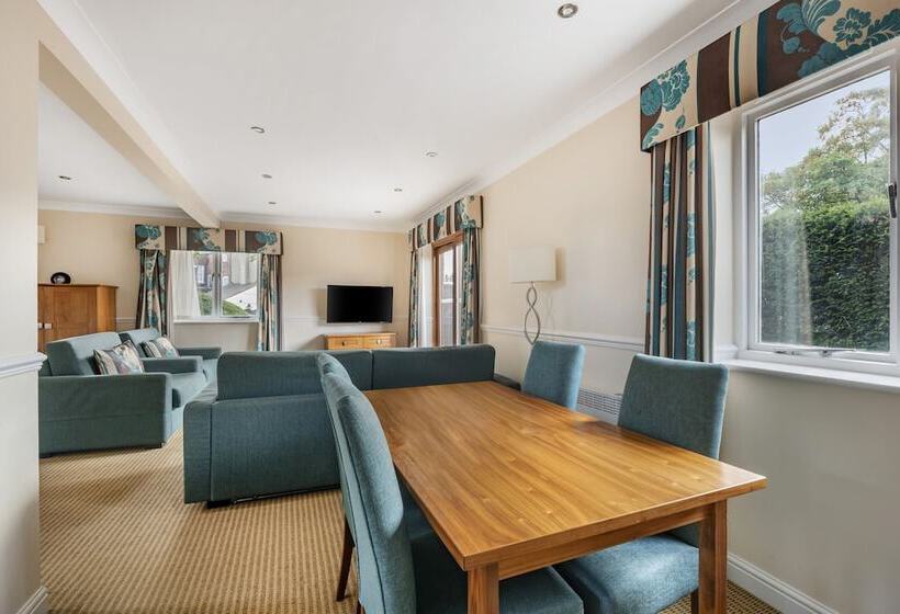 Апартаменты 2 Спальни, Wychnor Park Country Club