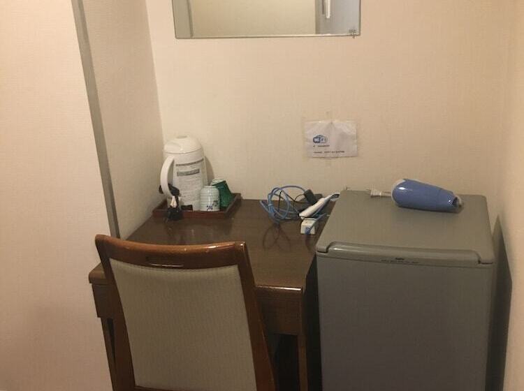 标准间, Yanagibashi