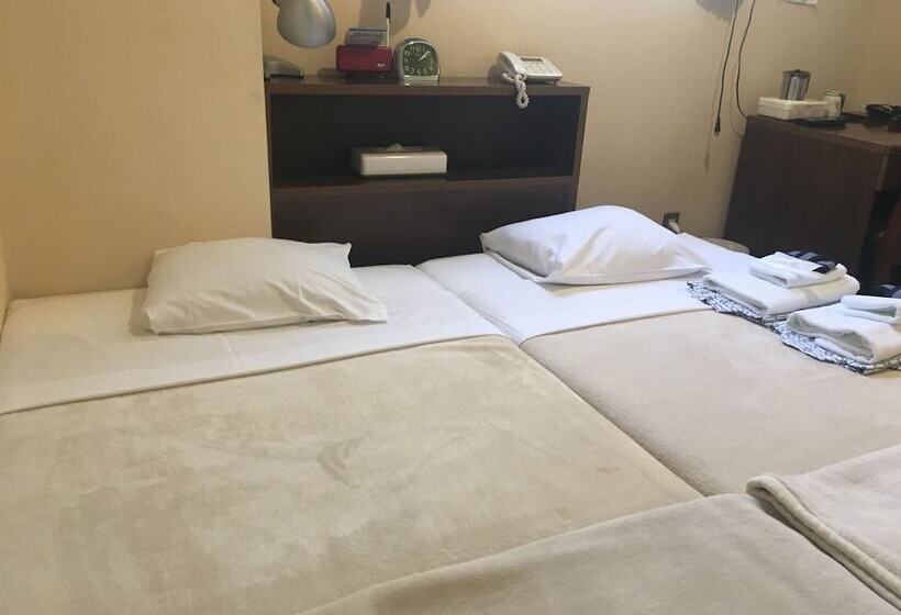 标准间, Yanagibashi