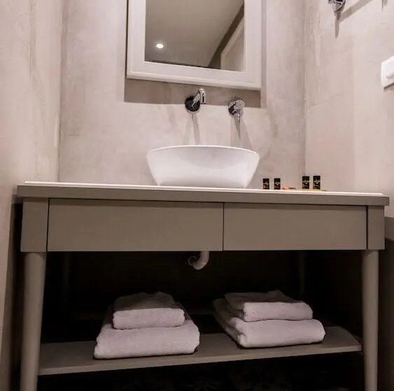 اتاق استاندارد با بالکن, Lemon Tree House
