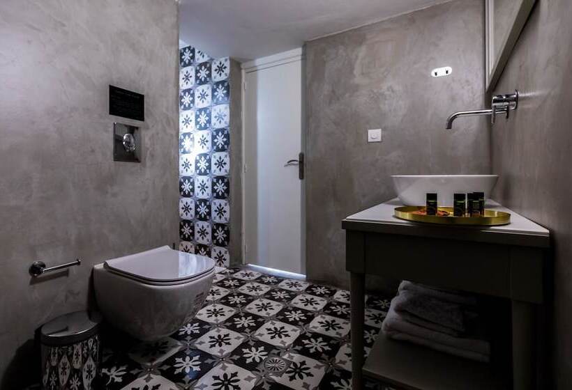 اتاق استاندارد با بالکن, Lemon Tree House