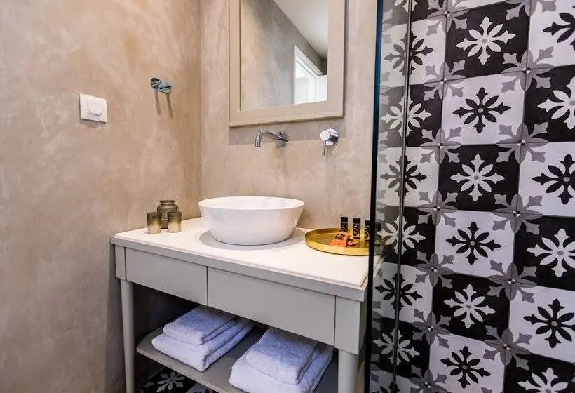 اتاق استاندارد با بالکن, Lemon Tree House