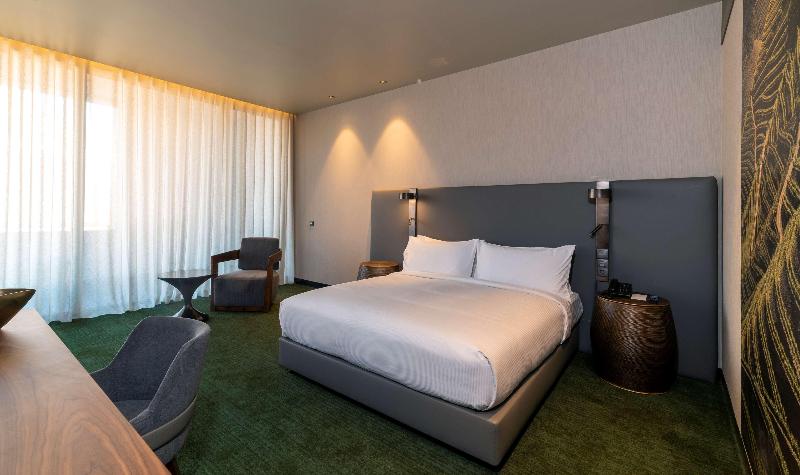 스탠다드 룸 킹사이즈 침대, Hilton Porto Gaia