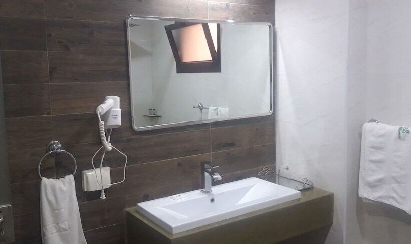 سوییت جونیور, Vdn By Good Rade