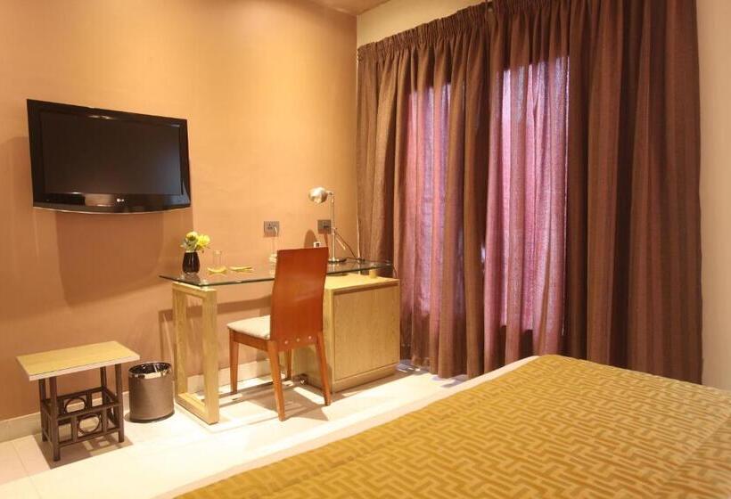 اتاق سوپریور با تخت بزرگ, Vdn By Good Rade