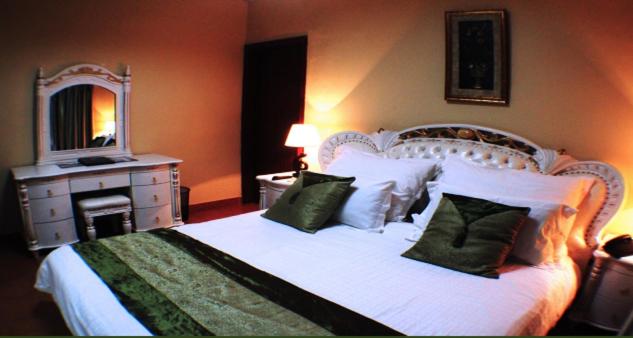 سوییت, Moba Hotel And Conventions Centre