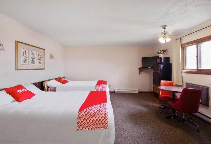 غرفه قياسيه سريرين مزدوجين, Cheyenne Wells By Oyo Rooms